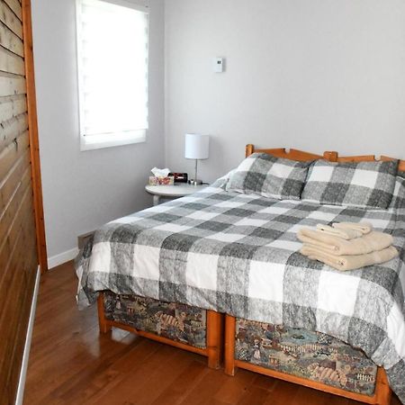 Val-Brillant Chalets Du Lac Matapedia מראה חיצוני תמונה